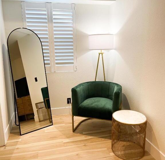 הוסטל New Haven Inn