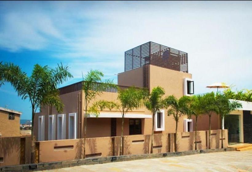 בית מלון כפרי Villa The Abode Goa