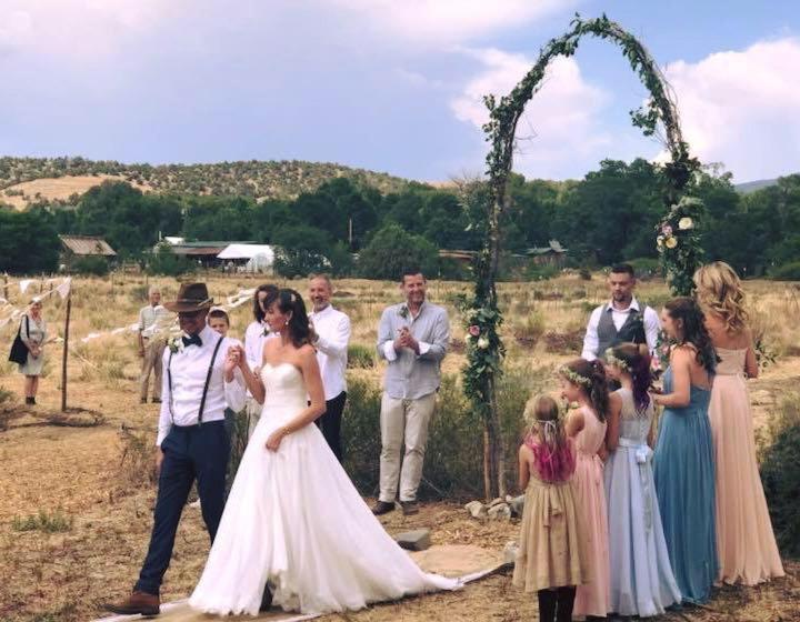 فندق Taos Goji Farm & Eco Lodge Retreat