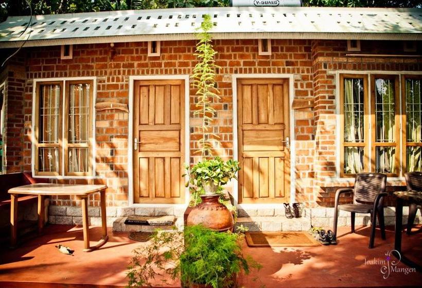 膳宿费 Ashtamudi Villa