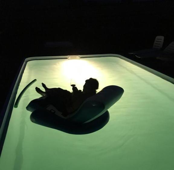 بنسيون Casa Genesini