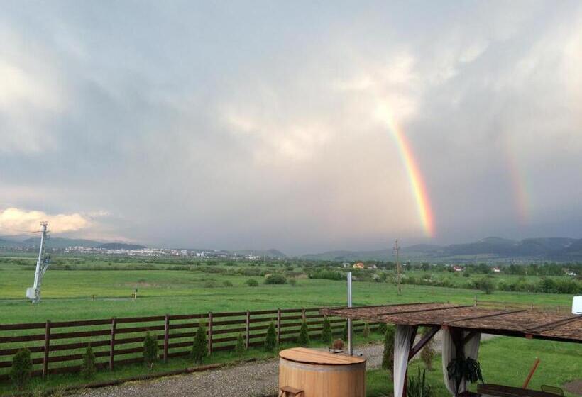 بنسيون Casa Genesini