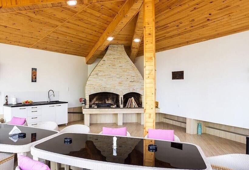 פנסיון Complex Europe