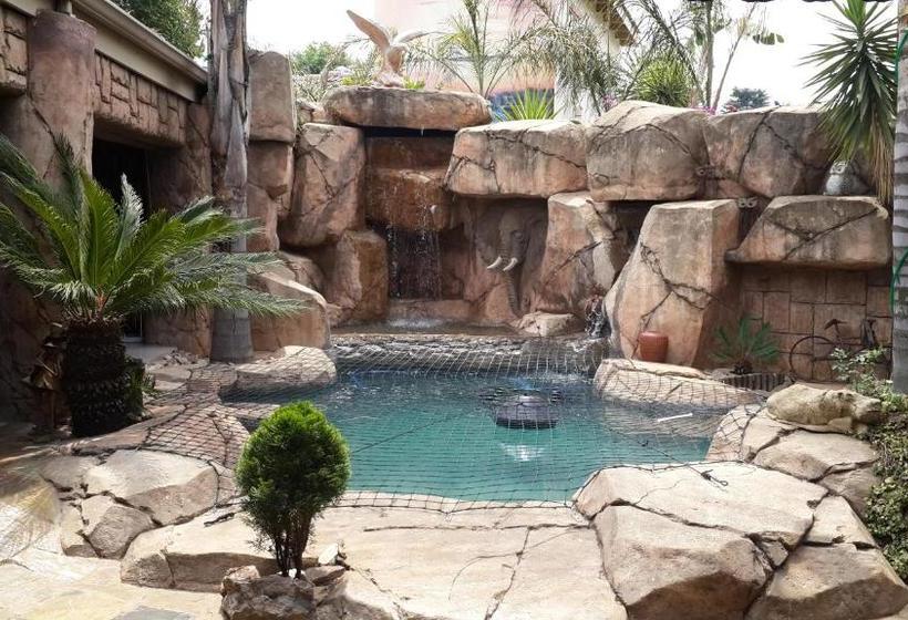 ペンション Eagle Rock Executive Guest House