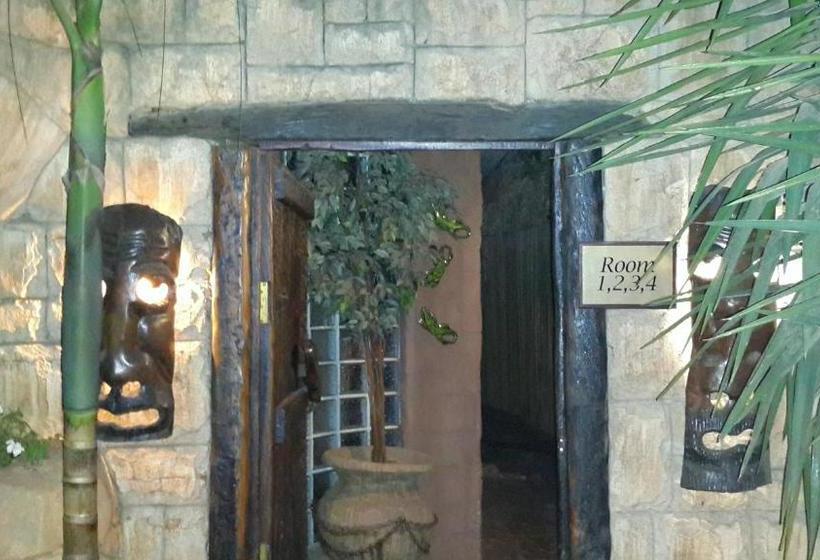 ペンション Eagle Rock Executive Guest House