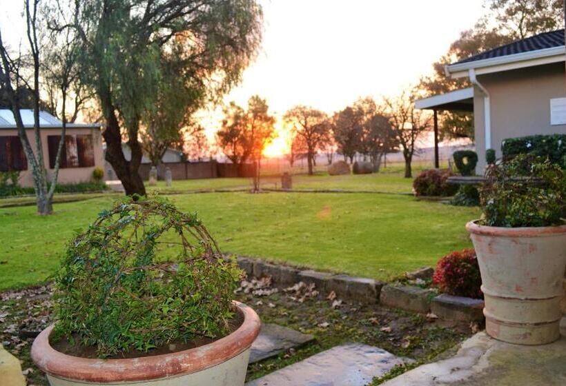 بنسيون Favour House