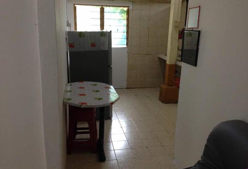 פנסיון Ganang Village Rest House