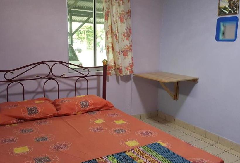 פנסיון Ganang Village Rest House