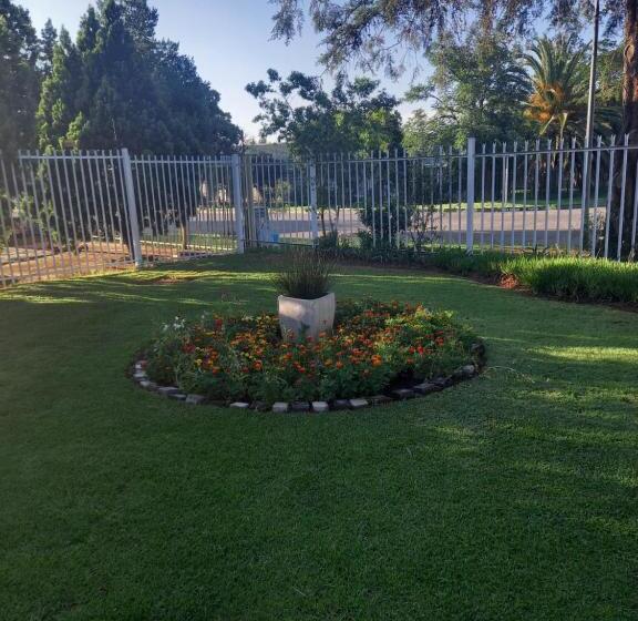 פנסיון Gastehuis 17