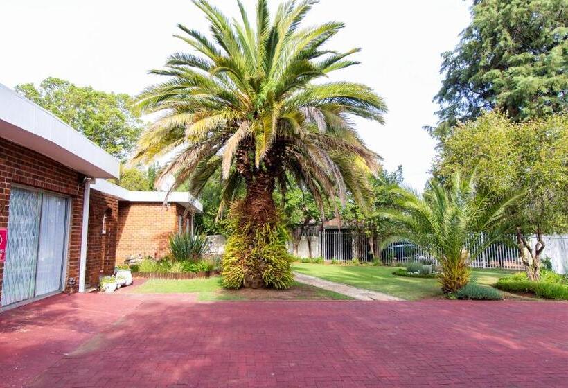 פנסיון Gastehuis 17