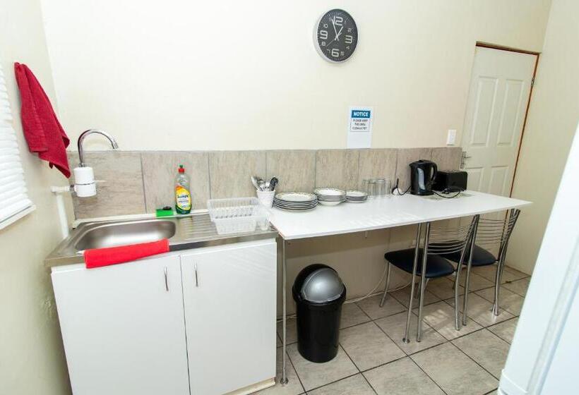 פנסיון Gastehuis 17