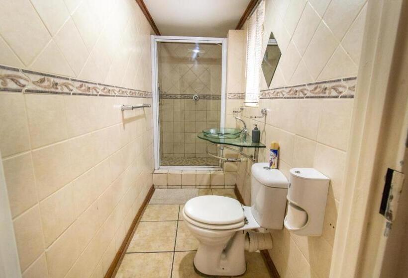 פנסיון Gastehuis 17