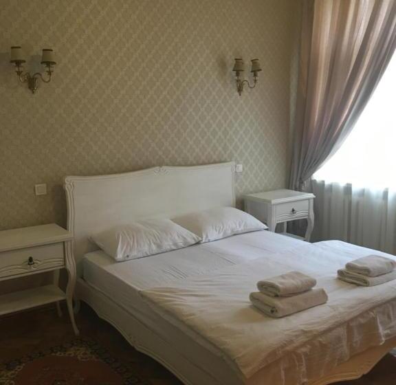 پانسیون Guest House Anna Caffe