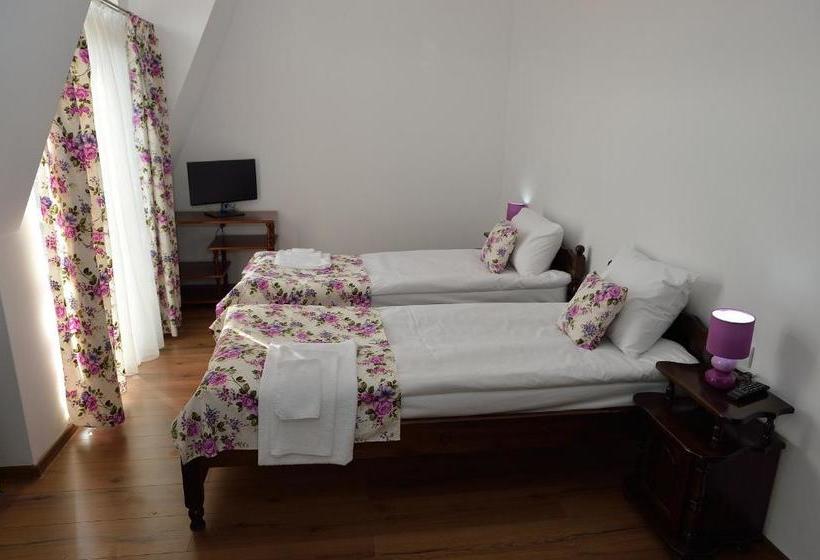 פנסיון Guest House Nocturno