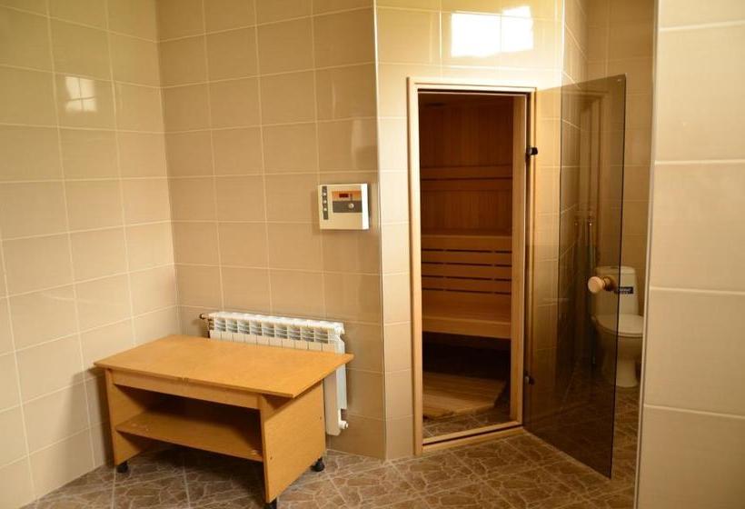 פנסיון Guest House Nocturno