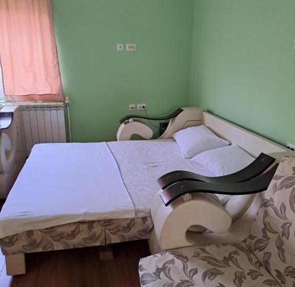 پانسیون Guest House Zoran