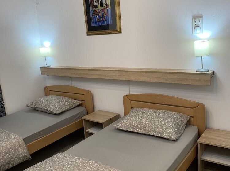 پانسیون Guesthouse Vladimir & Ana