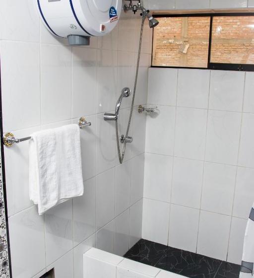 پانسیون Hostal Santa Rosa