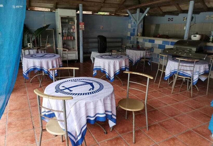 بنسيون Hostel Antorchas