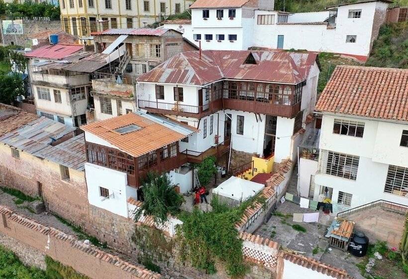 ペンション Killaly Inn