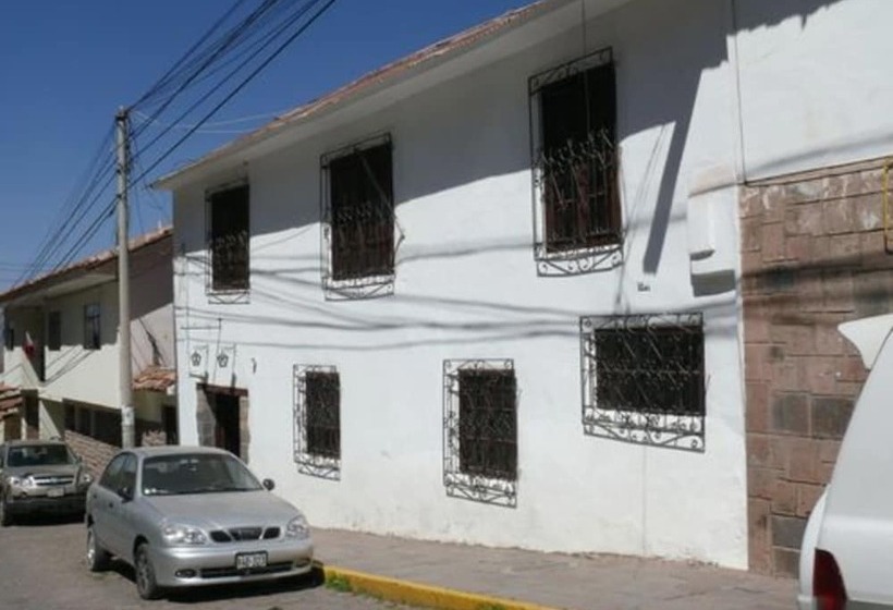 ペンション Killaly Inn