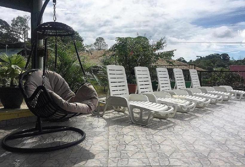 پانسیون La Terraza Verde