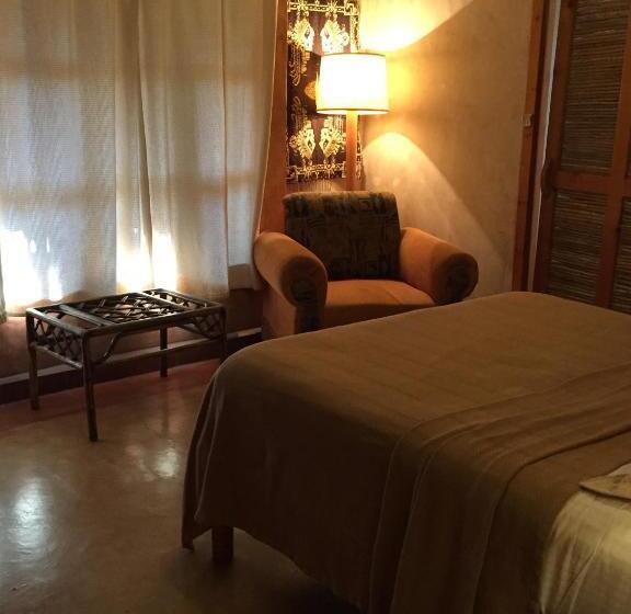 膳宿费 Leo's Baja Oasis