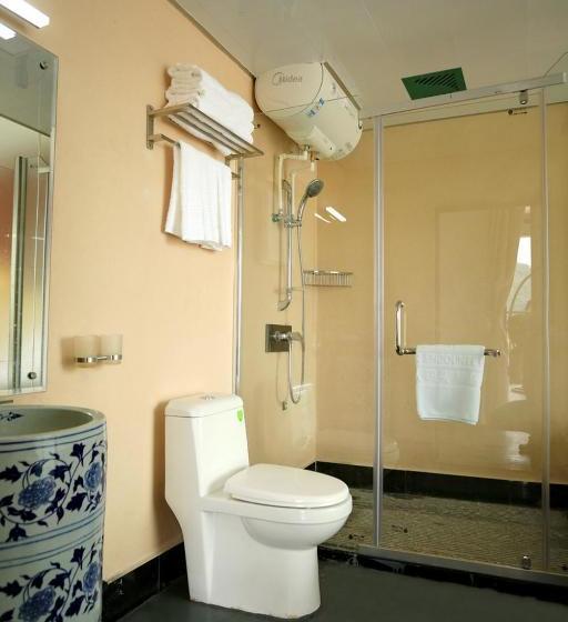 Пансион Pier Encounter Inn