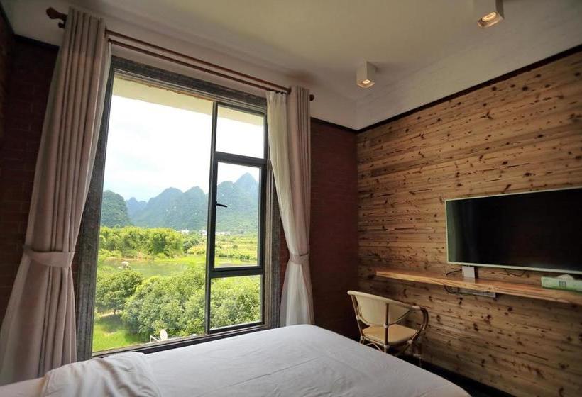 Пансион Pier Encounter Inn