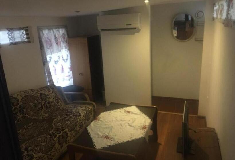 پانسیون Pirtis Prie Neries Jonava