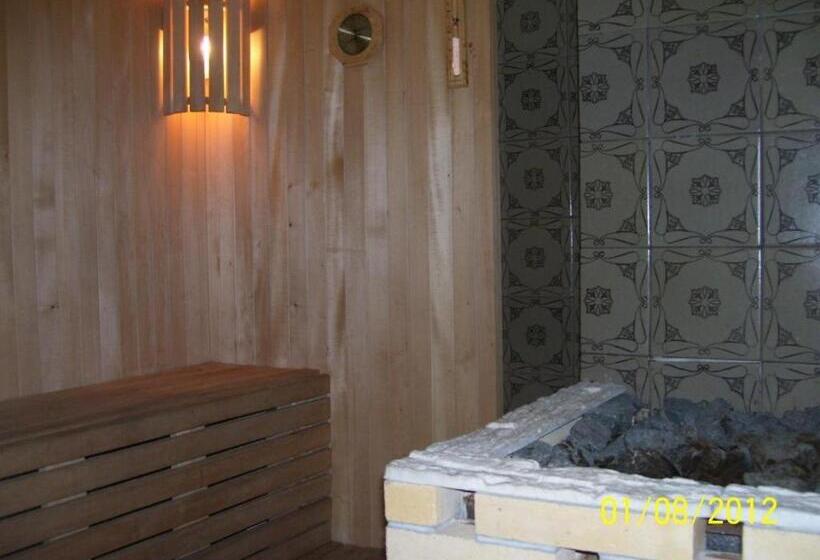 پانسیون Pirtis Prie Neries Jonava