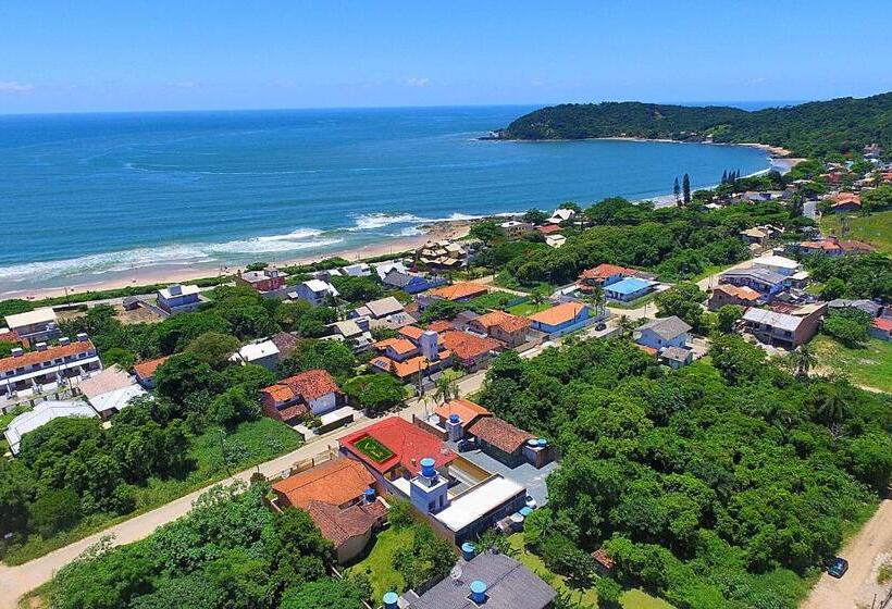 پانسیون Pousada Vô Quintino