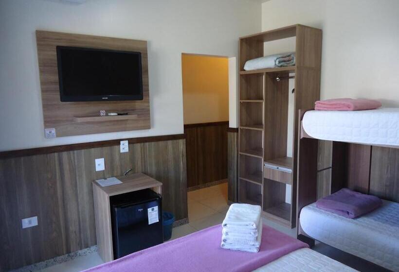 پانسیون Pousada Vô Quintino