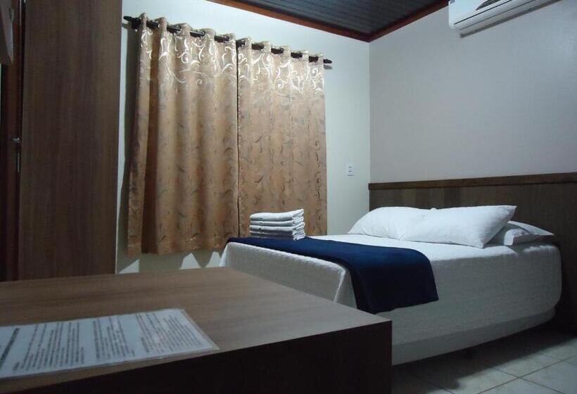 پانسیون Pousada Vô Quintino