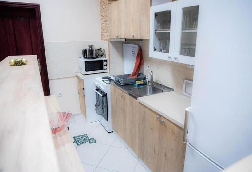 膳宿费 Stanchevata Kashta