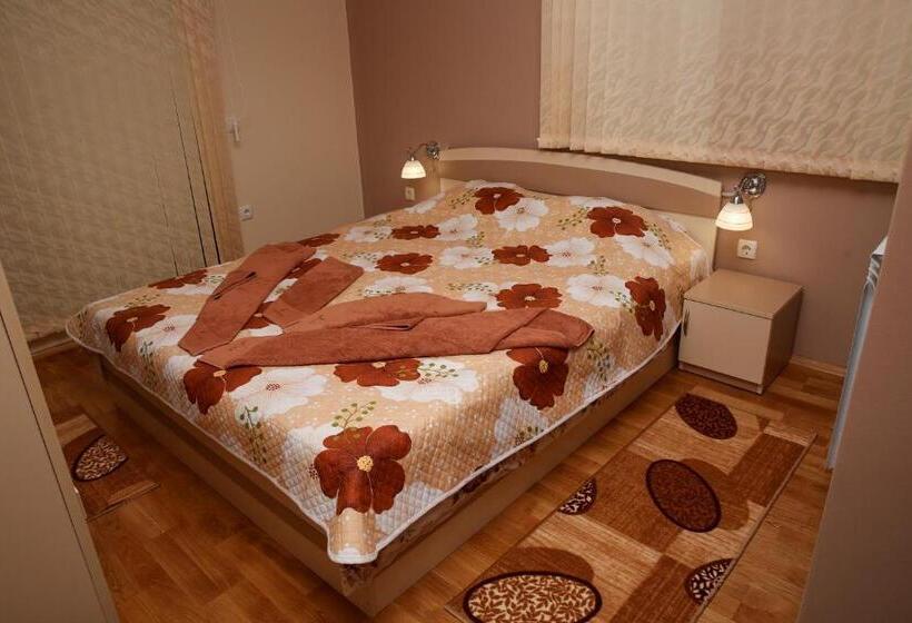 膳宿费 Stanchevata Kashta