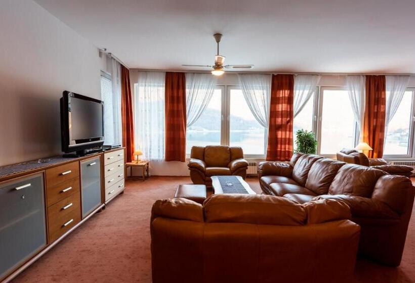 پانسیون Villa Jablanica Lake