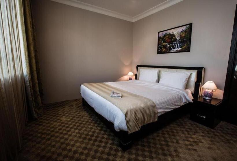 Sara Palace Apartments  Family Only