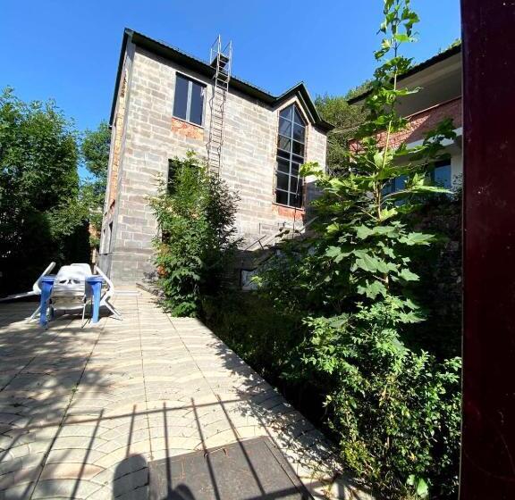 Villadzor Apart
