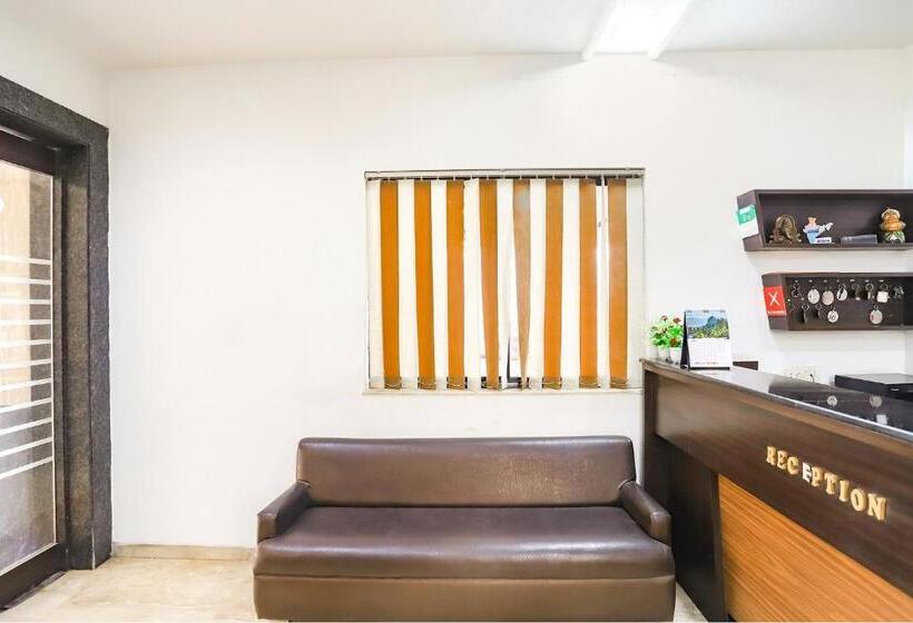 ユースホステル Fabhotel Archanil Apartment   Sitanagar Cricket Ground