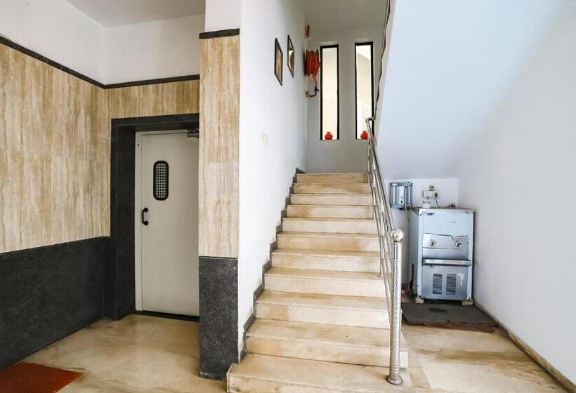 ユースホステル Fabhotel Archanil Apartment   Sitanagar Cricket Ground