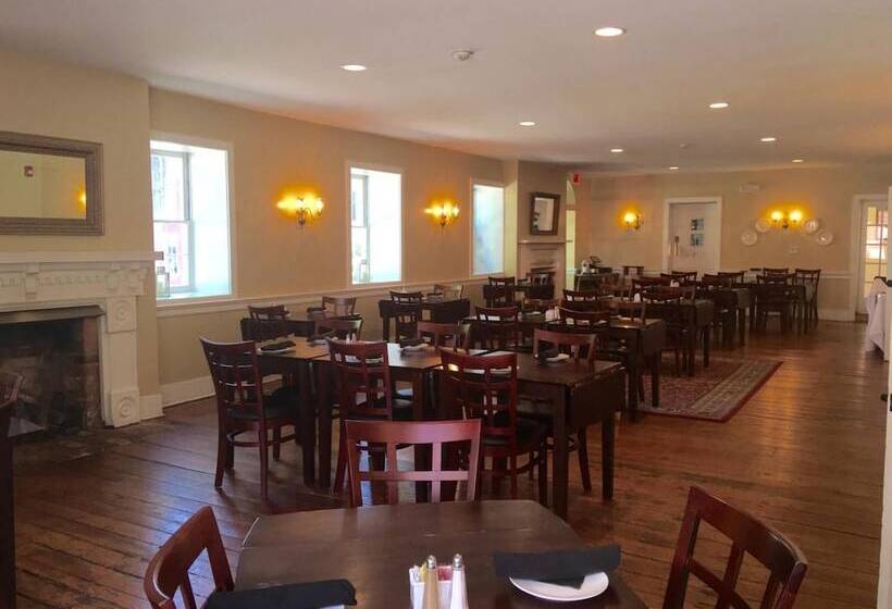 فندق صغير Hale Springs Inn