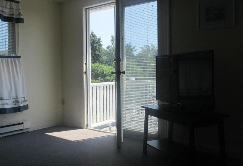 فندق صغير The Lynwood Inn