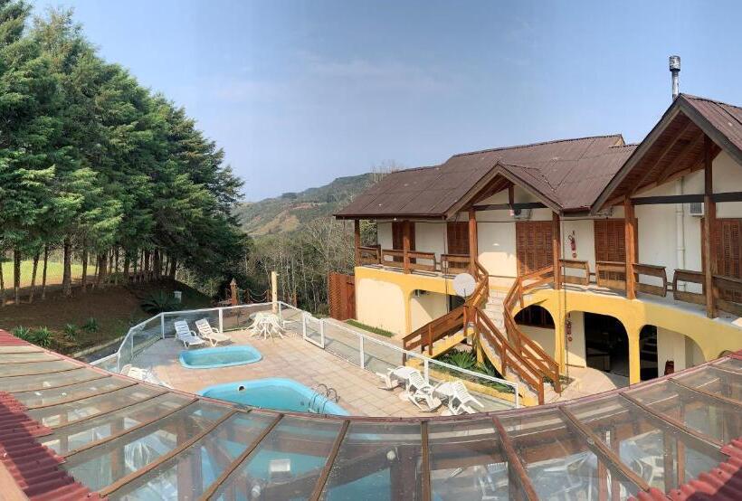 호스텔 Pousada Hinckel