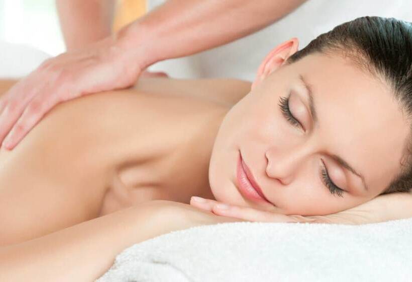 הוסטל The Break