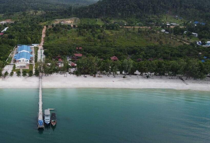 Отель Pura Vita Resort