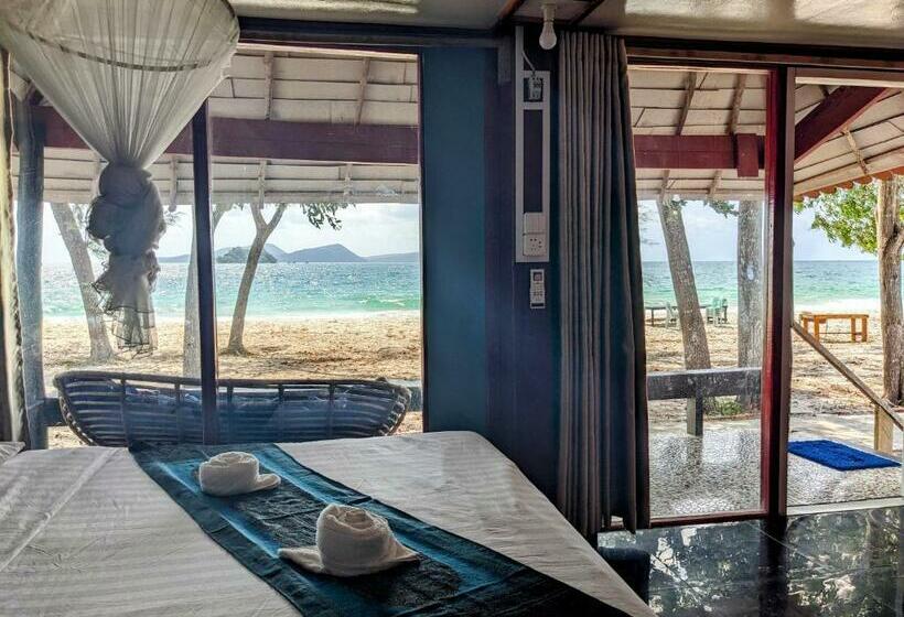 Отель Pura Vita Resort