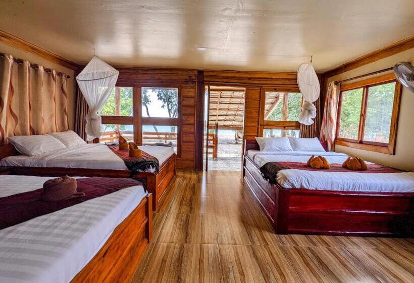 Отель Pura Vita Resort