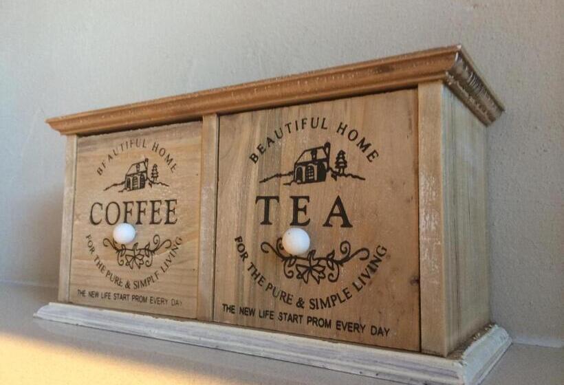 هتل Topiary Wine Estate & Cottages