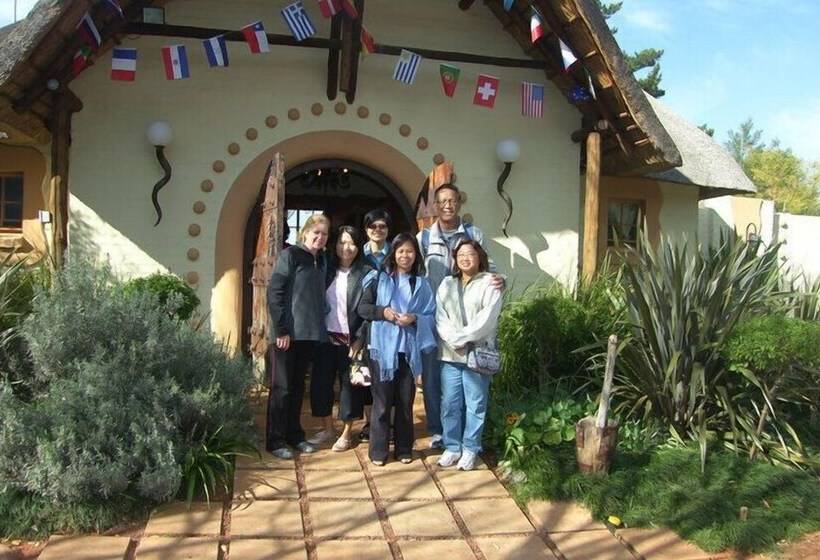 Пансион African Silhouette Guesthouse